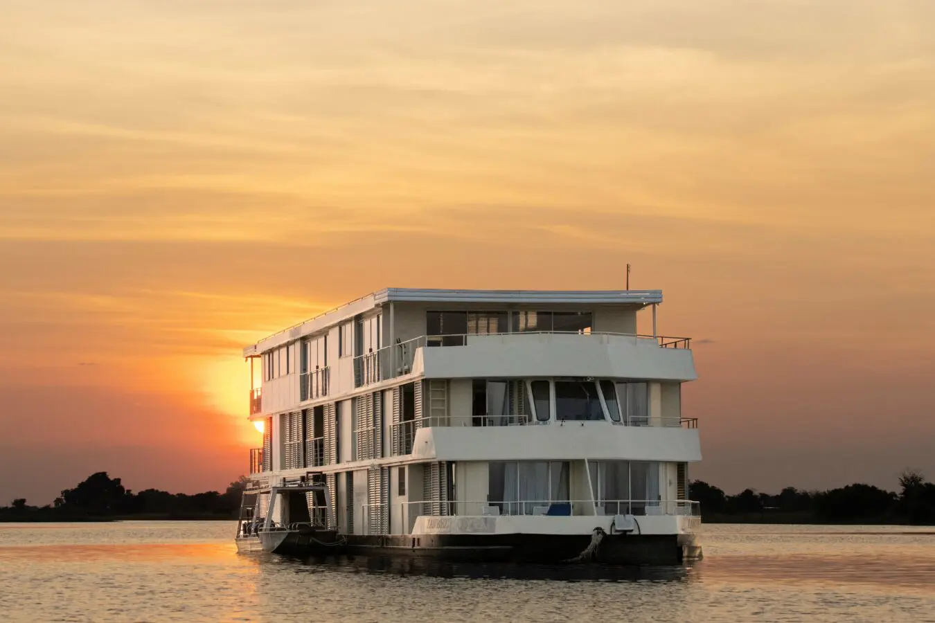 Zambezi Queen Cruise